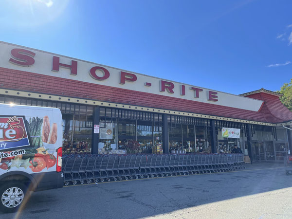 Shop-Rite Supermarket, West Caldwell, New Jersey exterior