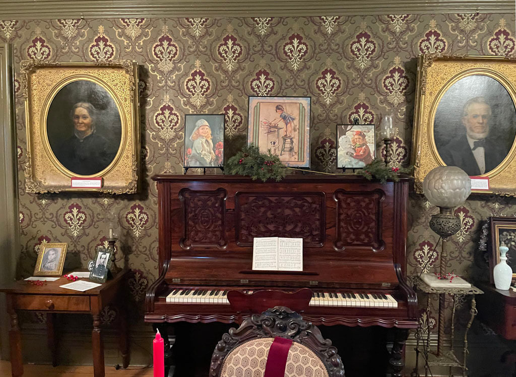 Piano in parlor at Zenas Crane Homestead, West Caldwell, New Jersey