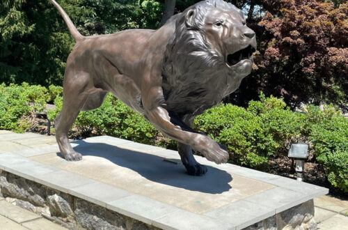 Lion statue at Hiram Blauvelt Art Museum