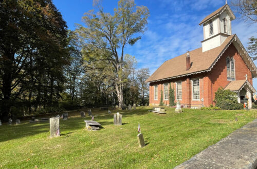 First Presbyterian Church of Oxford at Hazen, Belvidere, New Jersey side view