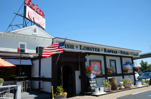 Bahrs Landing restaurant, Highlands, New Jersey