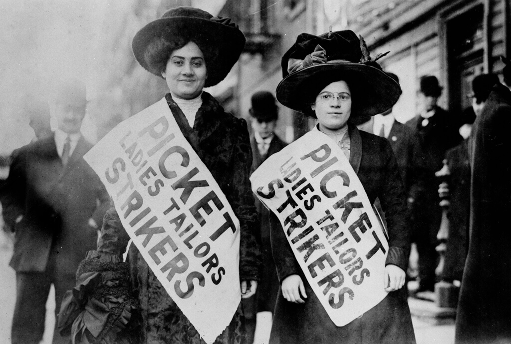 Union women picketing during Ladies Tailors Strike in 1910