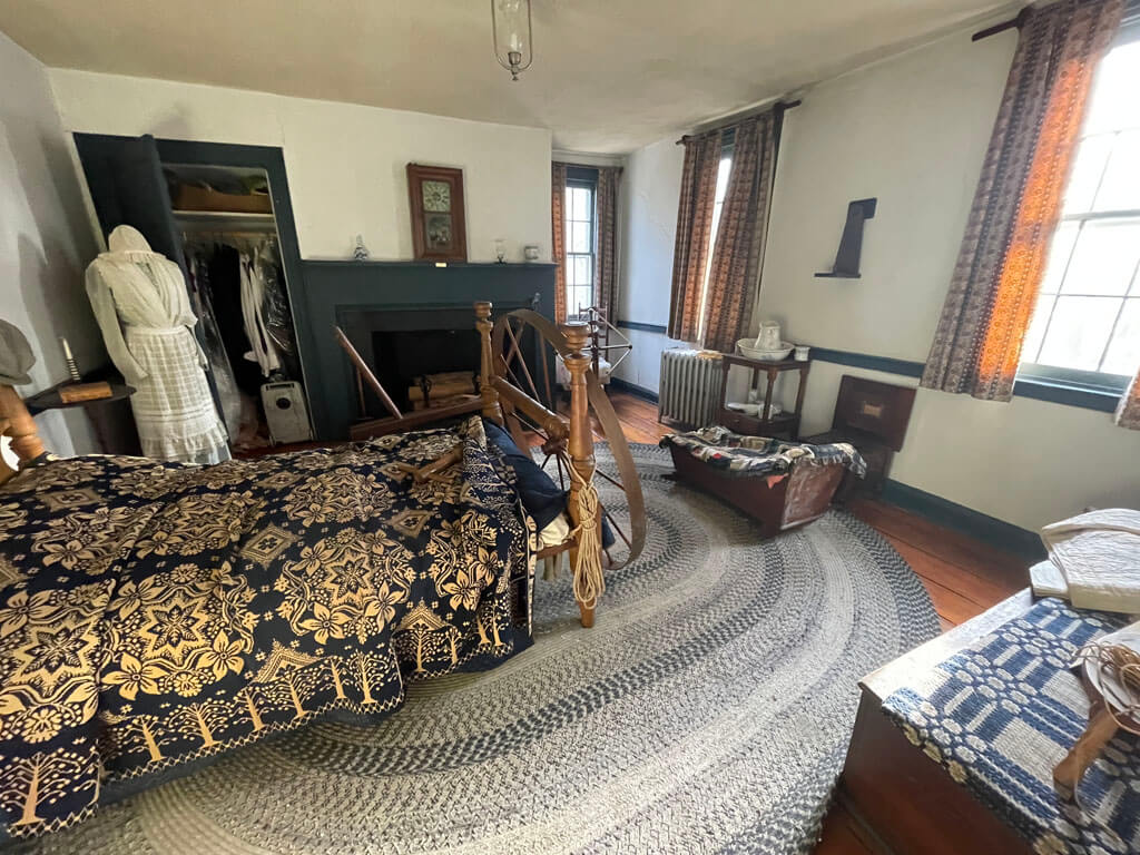 Old Force Homestead, Livingston, New Jersey bedroom